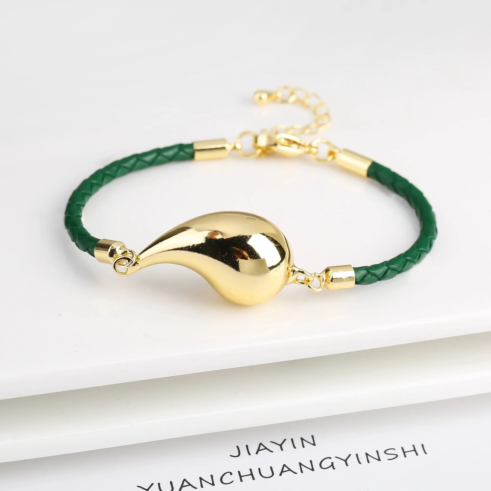 Simple Gold Plated Comma Leather Braided Adjustable Bracelet Fashion Women Water Drop Bracelet for Party Jewelry Gift Daily Wear 240618