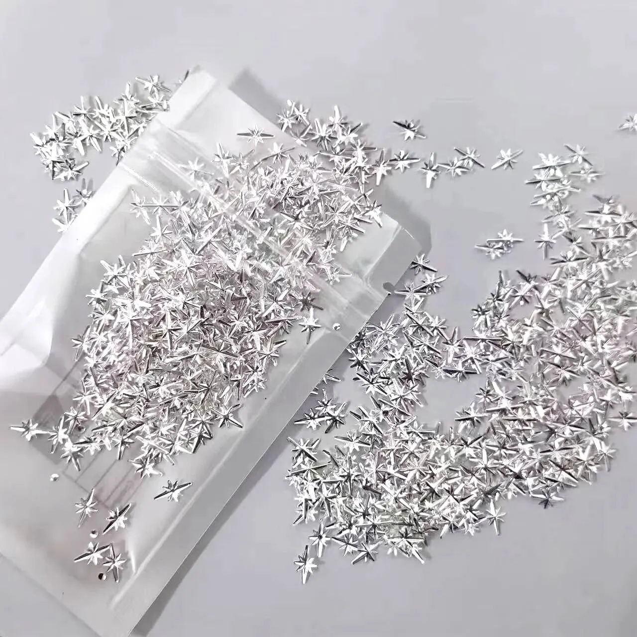 1000 pieces/pack 5 * 8mm Silver Starlight Japan 3D Metal Stud Nail Decoration Mini Nail Tip Sticker Accessories Pieces 240625