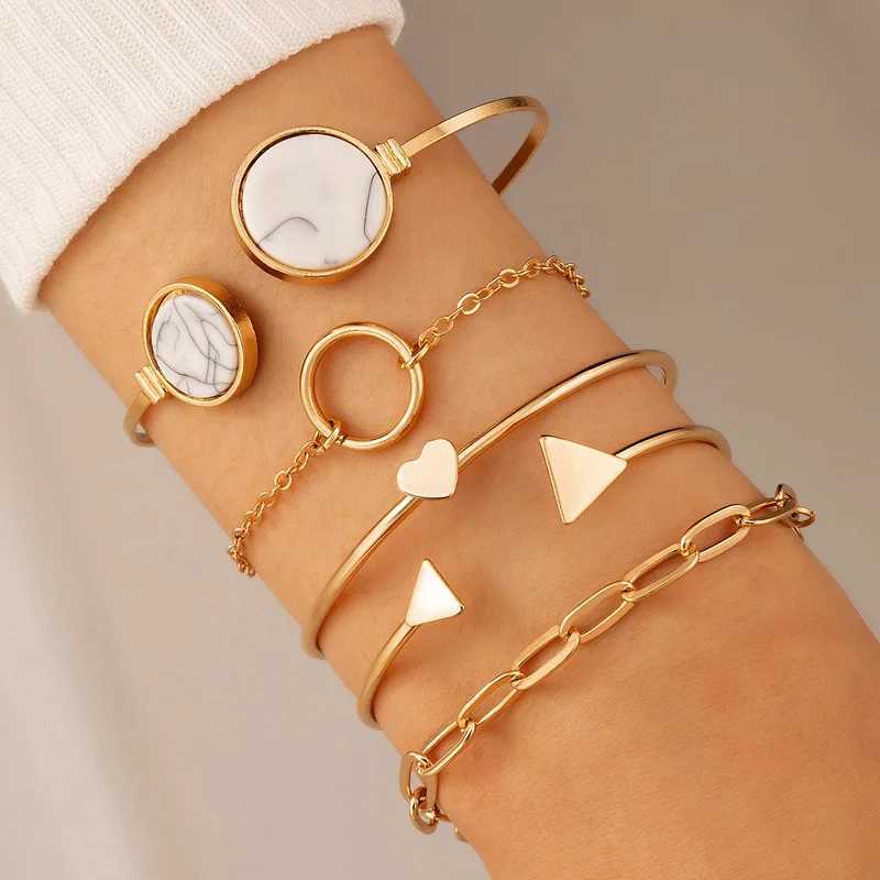 Bangle Trendy Geometric Link Chain Bracelet Set For Women Rhinestones Gold Color Triangle Heart Pendant Open Cuff Bangle Girls Jewelry