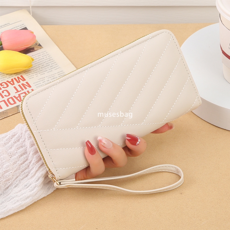 High end women's fashionable temperament, socialite new Korean version wallet long single zipper simple and practical large capacity multi card w