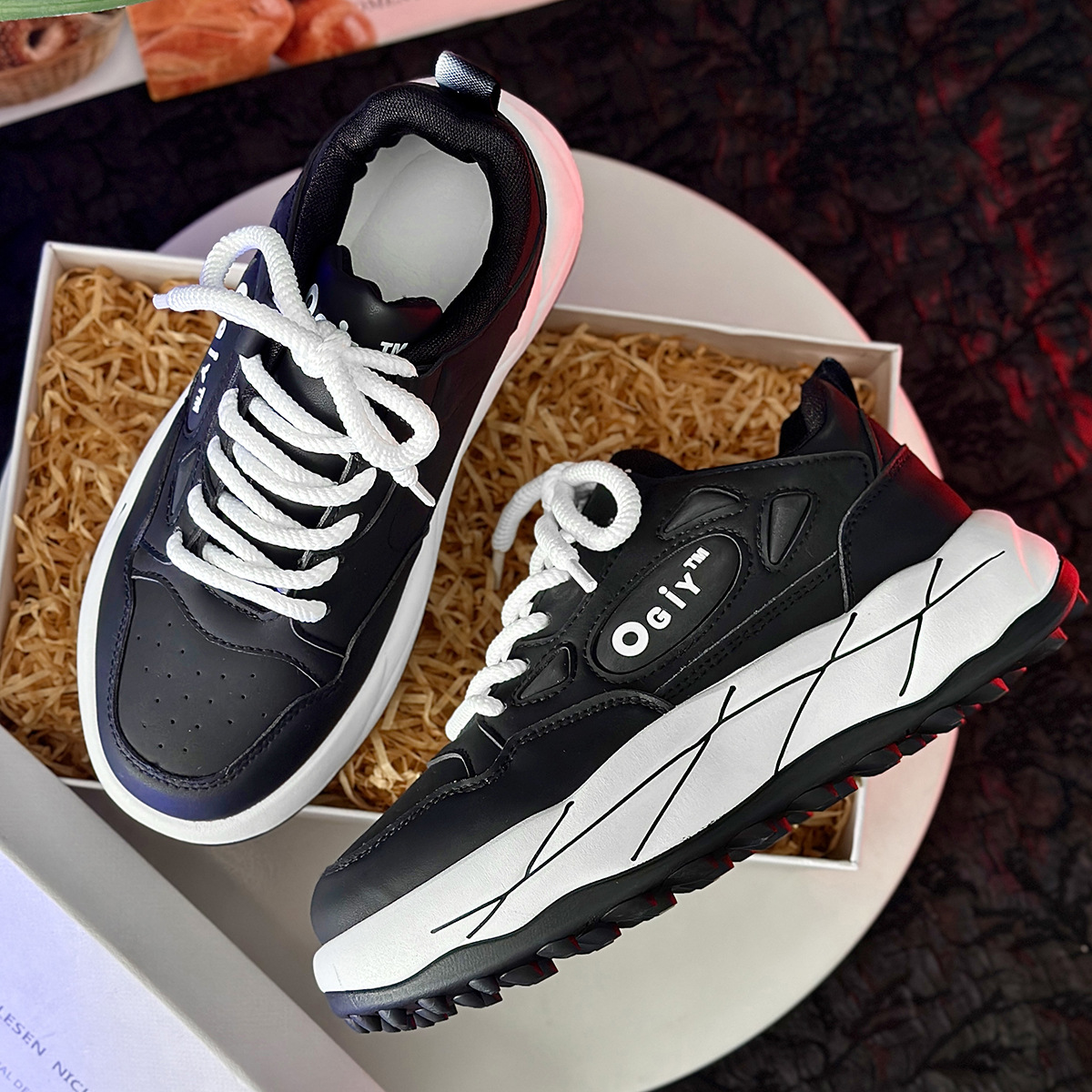 Niche design bread shoes men's casual new national tide brand pops shoes skateboarding shoes models 232