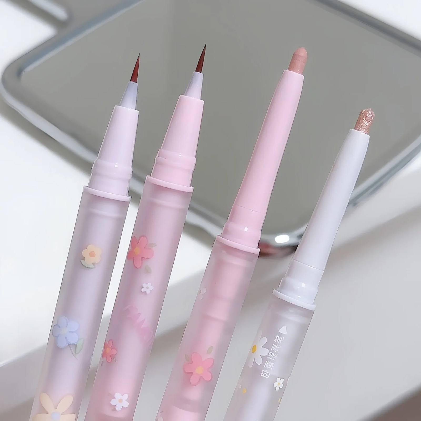 Double Head Lying Silkworm Eyeliner Liquid Down To Shadow Pencil Eye Highlighting Eyeshadow Stick Natural Big Eye Makeup Gel Pen 240625