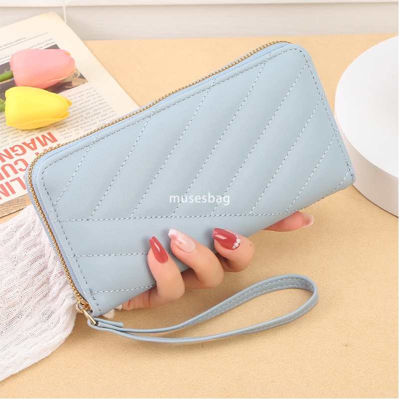 High end women's fashionable temperament, socialite new Korean version wallet long single zipper simple and practical large capacity multi card w