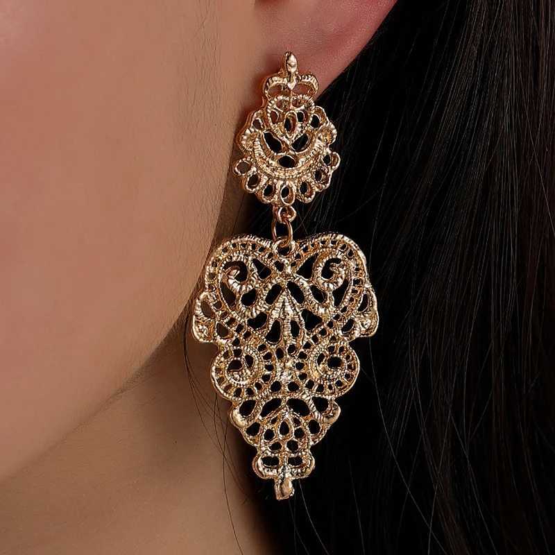 Charm Vintage Bohemian Hollow Leaf Earrings Ethnic Carved Flower Drop Earrings for Women Wholesale Fashion Statement Jewelry Brinco