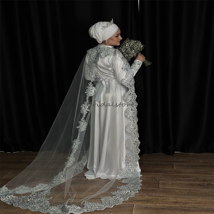 Arabic Islamic Muslim Wedding Dresses With Cape High Neck Long Sleeve Silver Appliques Lace Abayas Bride Dress Muslimah Bridal Dress Vestios De Novia 