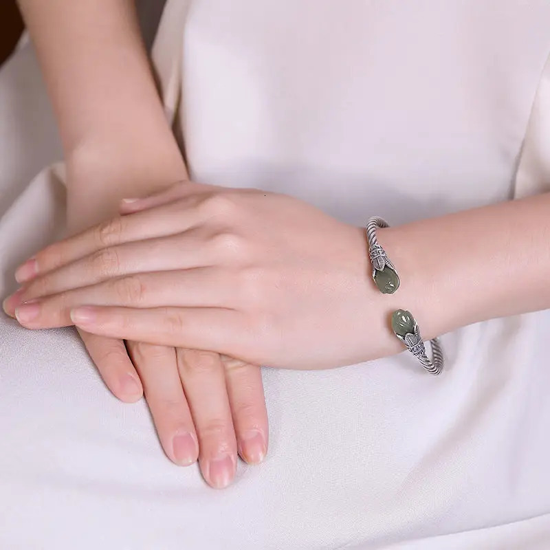 Original S925 Sterling Silver Hetian Jade Gray Jade Personality Magnolia Antique Distressed Ladies Open-Ended Bracelet 240624