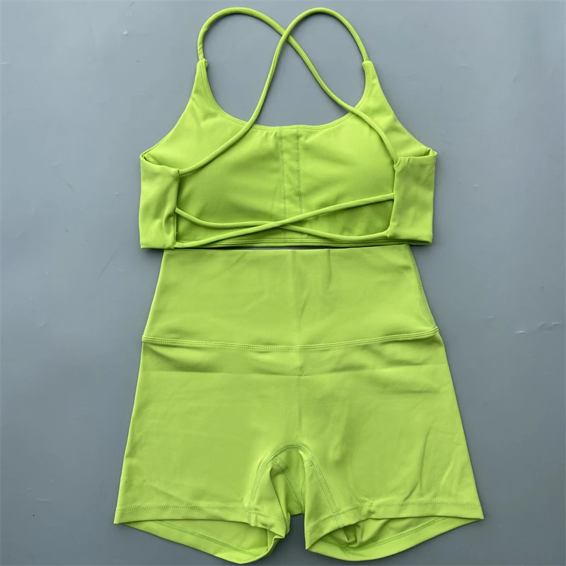 Yoga Shorts Set Gym Sports Set 2 Piece Women Workout Outfit Fitness Suit Cross Straps Bra High Waist Shorts Running Tracksuit 240625