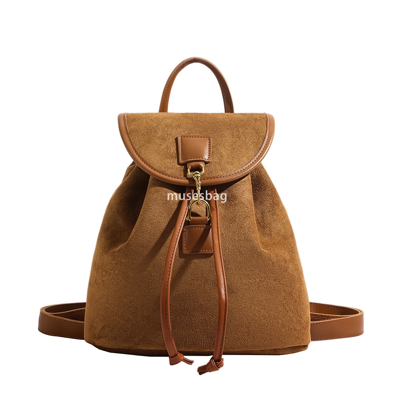 High quality and large capacity internet celebrity backpack for women new trendy travel niche bag high-end velvet leisure travel backpack
