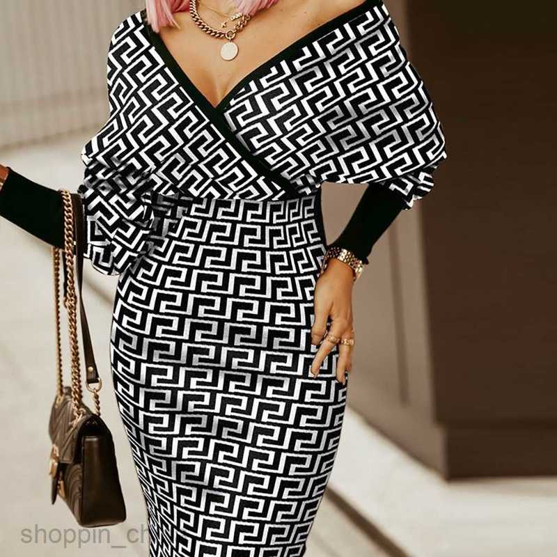 Basic Casual Dresses Women fashion Dress Summer Long sleeved Women's V-neck Wrap Hip Stripe Dress 661