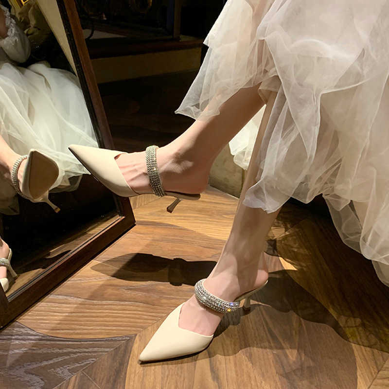 One-line with rhinestone V-point high-heeled sandals black sexy bun head half drag women's shoes Q240627