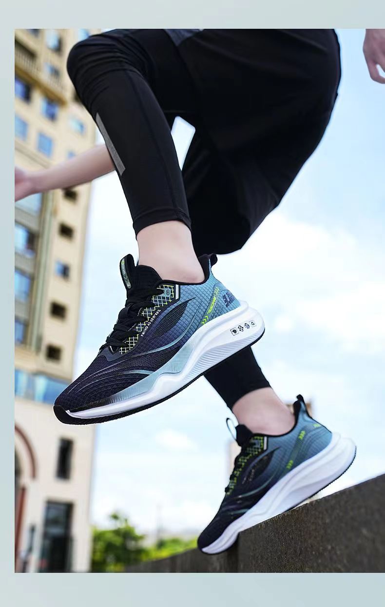 New Men's Shoes Ice Silk Mesh Sneakers Summer 2024 Trendy Shoes Versatile Shoes Running Black