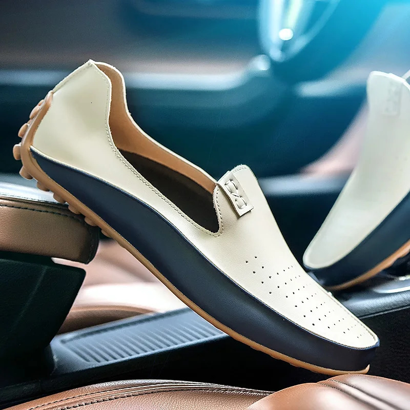Italian Mens Boat Shoes Plus Size 47 Light Leather Mens Loafers Breathable Slip-on Casual Flats Men Driving Shoes Male 240626