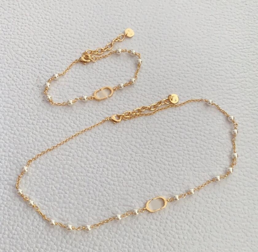 2024 Master Classic make womens necklace bracelet strap Pendant strap Pearl smooth brass material high quality craftsmanship