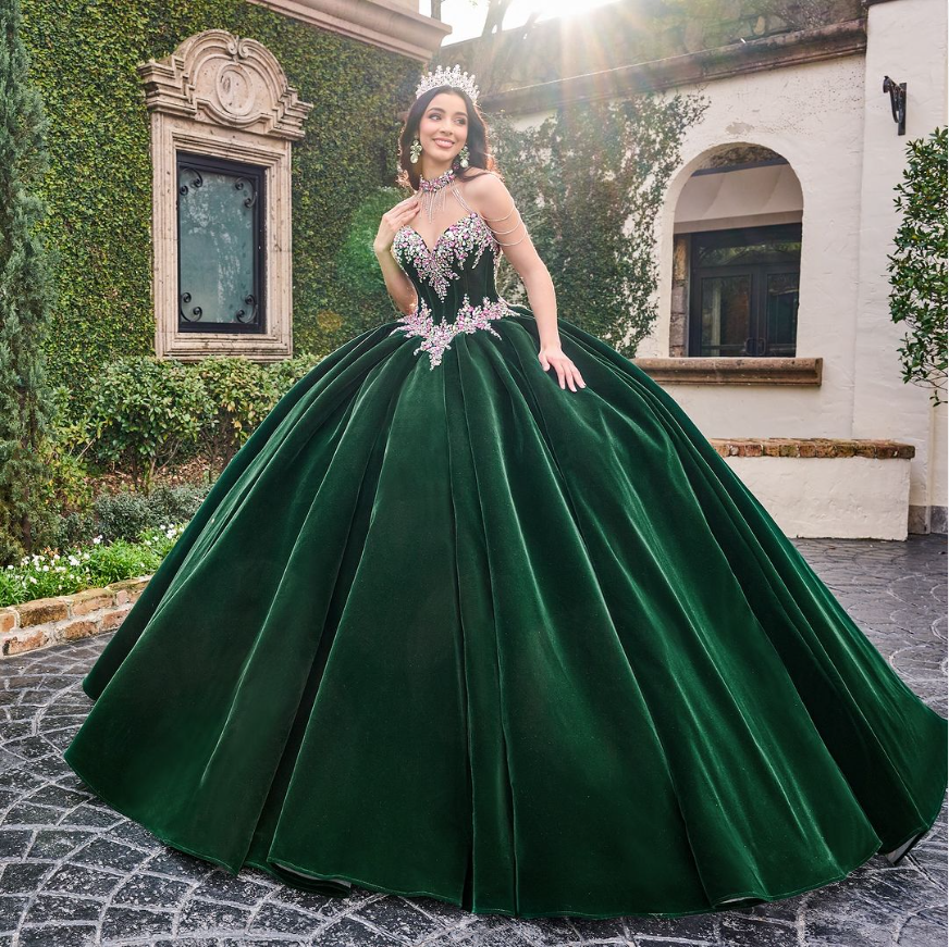 Dark Green Sparkg Princess Ball Gowns Vintage Crystal Beaded O Neck Tassel 15 Quinceanera Dresses 2024 urious Ruffled Court Pom Poms