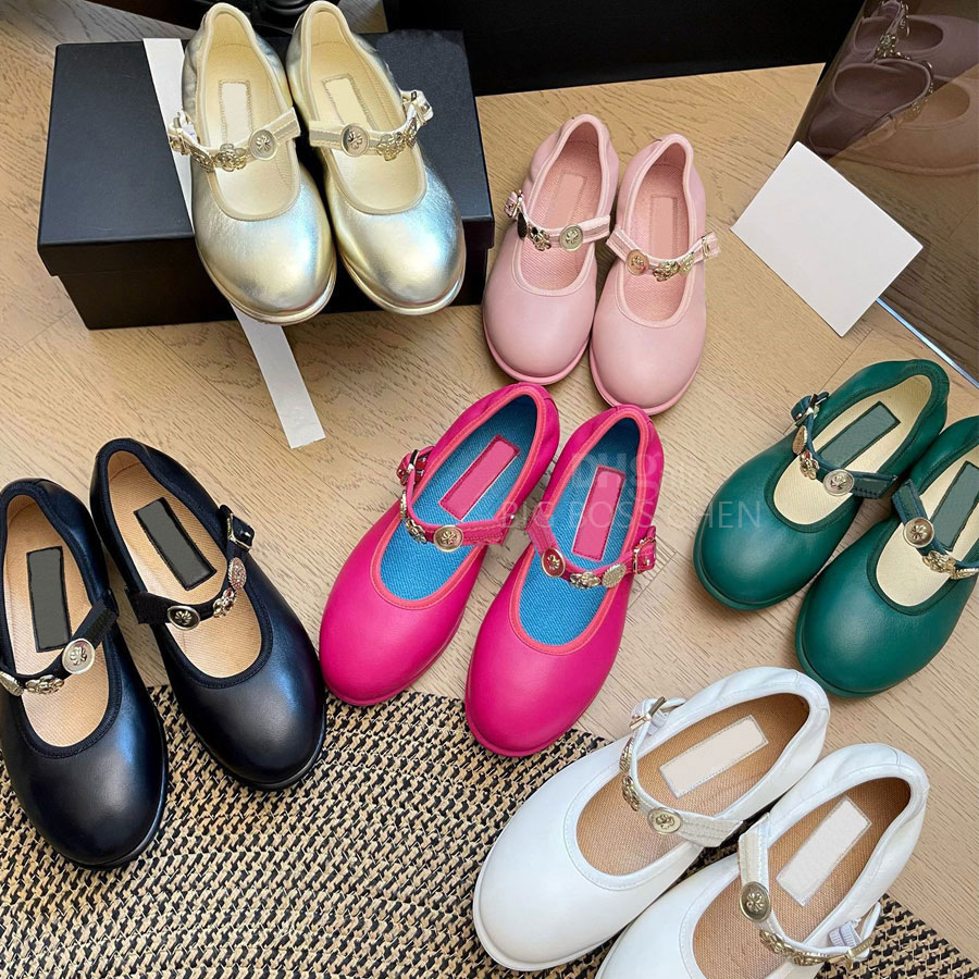 Top quality Sequined Round head Mary Jane shoe Flat loafers Ballet flats with strap leather Luxury designer shoe Office Vacation shoes for womens