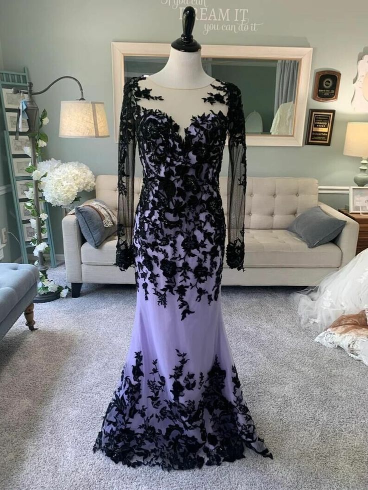 Gothic Black Lace Wedding Dresses With Detachable Skirt 2 In 1 Boho Mermaid Bride Gown Long Sleeves Illusion Back Appliques Vintage Wedding Gowns