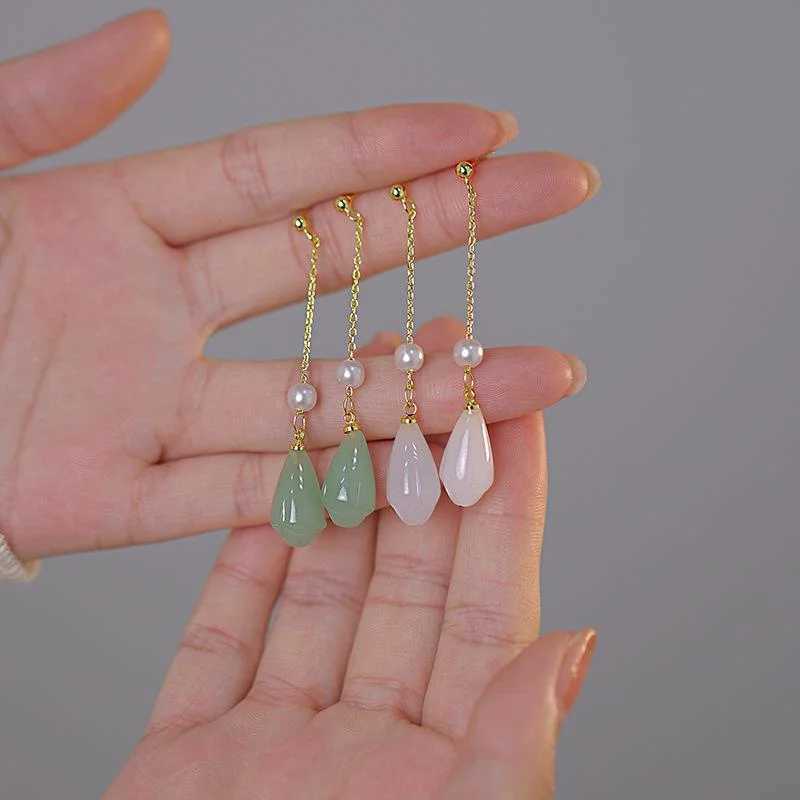 Dangle Chandelier Vintage Fashion Hetian Jade Water Drop Earrings for Women Tassel Pearl Earring Green Pink Gemstone Long Earring Party Jewelry