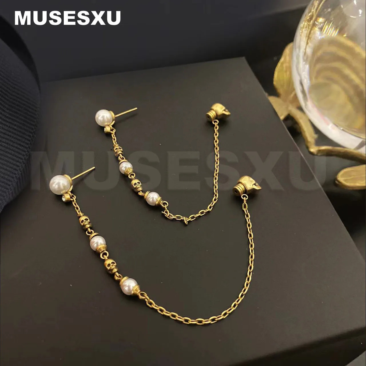Jewelry Accessories Pearl Pendant Golden Skull Double-Layer Necklace Tassel Earrings Two Piece Jewelry Set For Womens Gifts 240627