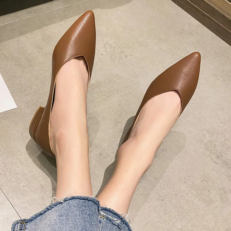 Woman Elegant Spring Pointed Toe Concise Female Shoes Black Breathable Shallow 3CM High Heel Comfortable Fetish Retro Loafers 240627