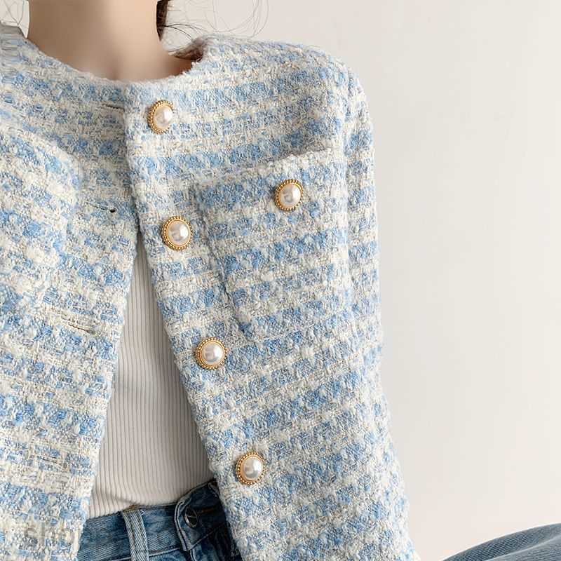 fashion Women Jackets Coats Spring and Autumn New Design Feeling Pearl Buckle Coat for Woman Minority Loose Short Style Temperament Top