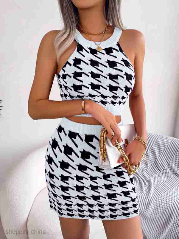 women Two Piece Dress Sets Spring/Summer Fashion Qianniao Gelu Navel Top Wrapped Hip Skirt Set for Women
