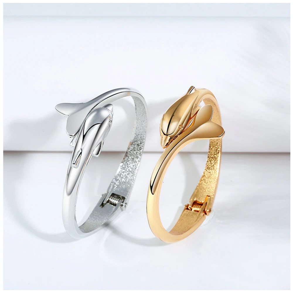 Arrivals Fashion Ladys Jewelry Animal Dolphin Bangle Statement Cuff Bracelets In Gold or Silver Color for Women Enagagement 240626