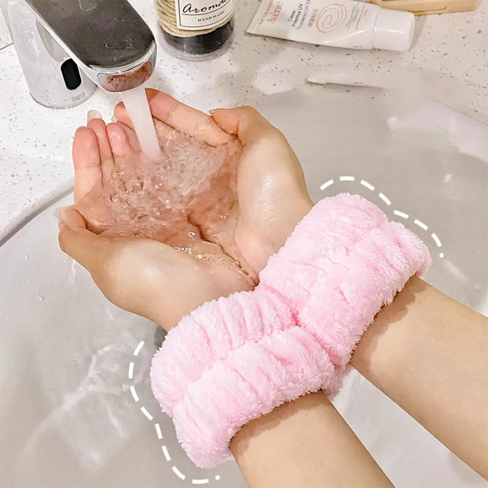 1 Pair Face Wash Wristbands Makeup r Washing Face Wrist Band Spa Yoga Running Absorbent Sweat Skin Care Tools Set 240626