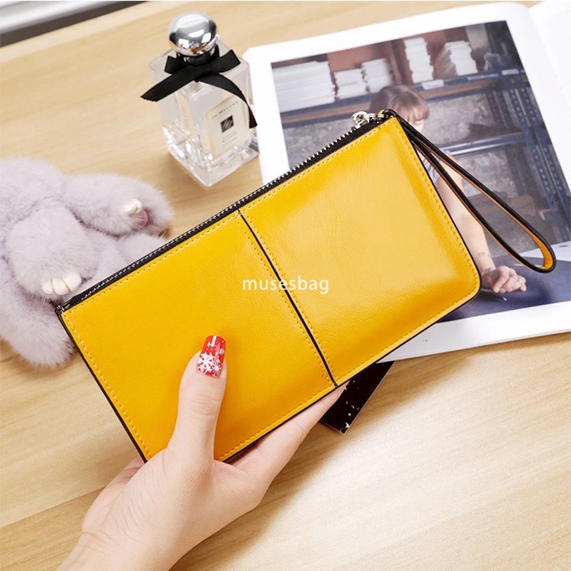Korean women's classic retro new zippered wallet long and elegant casual handbag multi card wallet practical and multifunctional wristband wallet