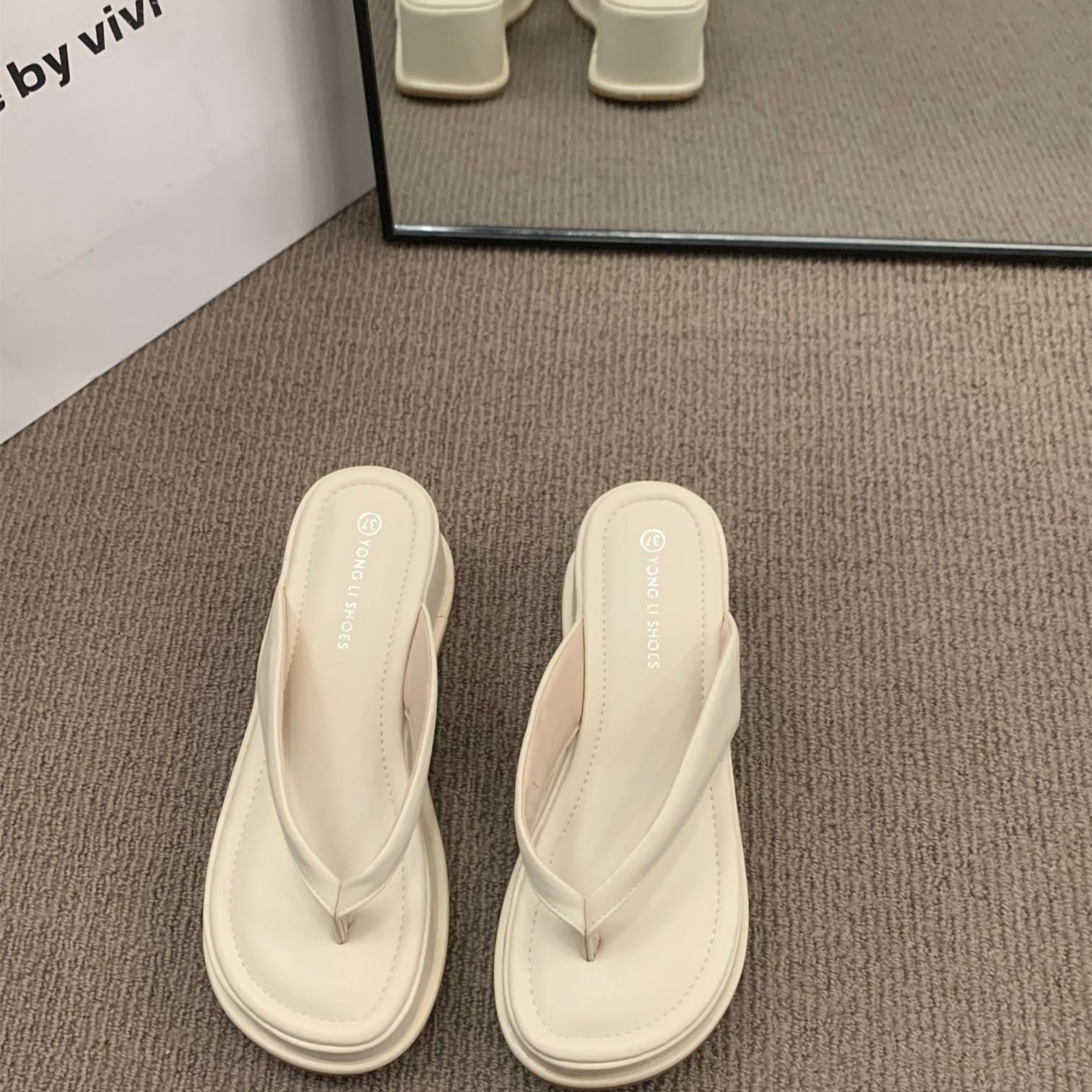 Thick-soled clip-on flip-flops women's shoes wear 2023 summer wedge toe clip with beach skirt sandals Black