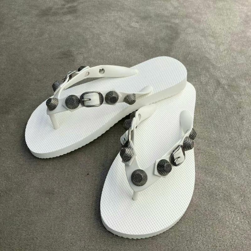 Sandals 2024 Summer Flat Ins Flip-ps Non-slip Breathable Beach Clip Feet Lovers A Generation Of Hair