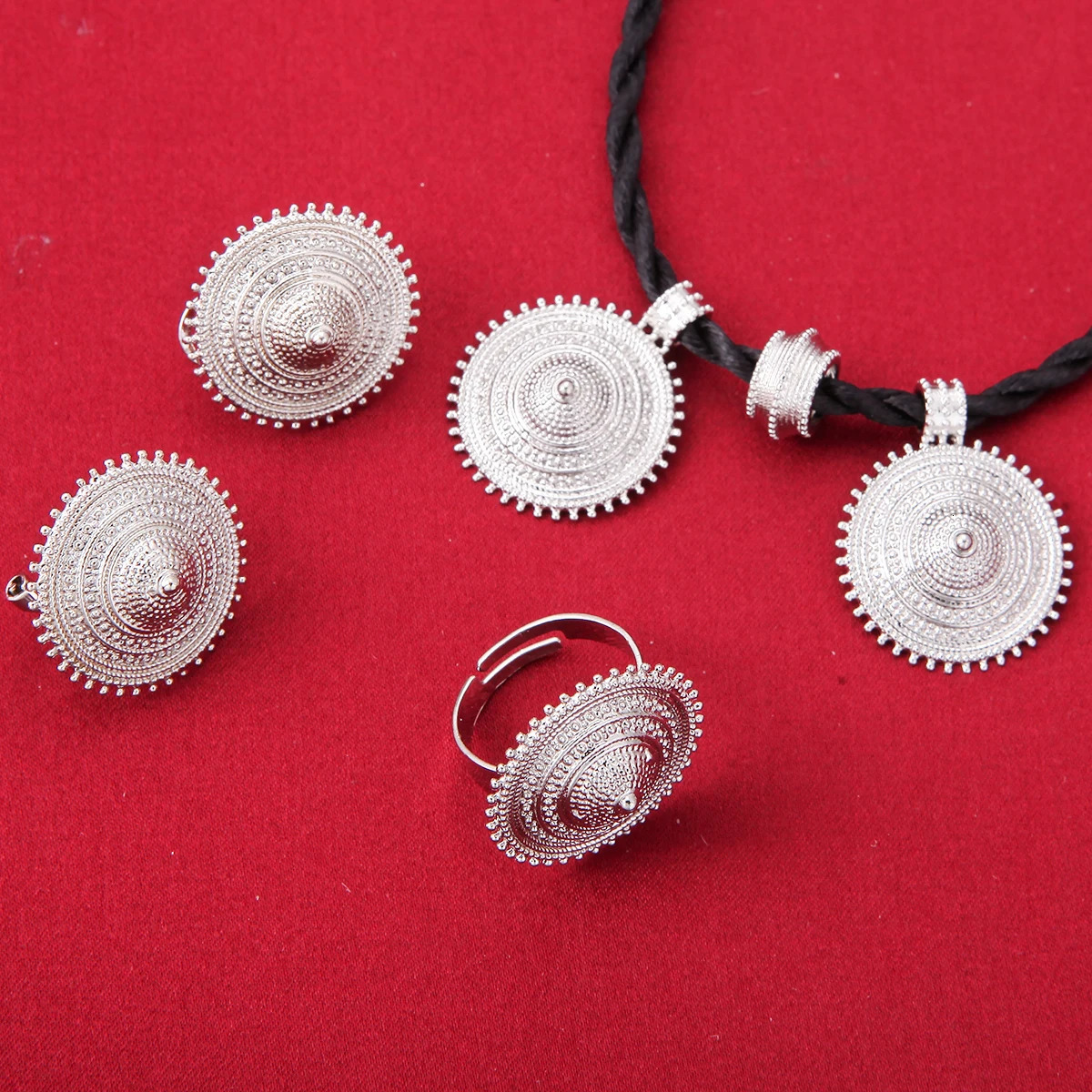 Silver Gold Color Ethiopian Fashion Rope Necklace Pendant Earrings Ring Habesha Wedding Jewelry Sets 240627