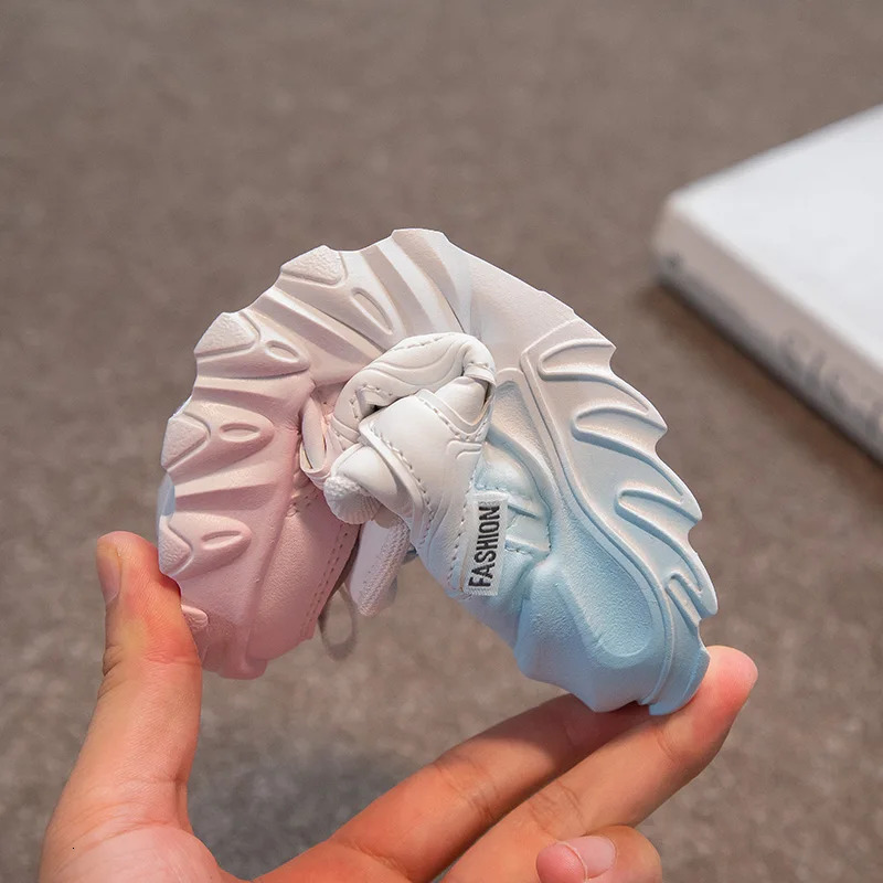 Children Girls Sneakers Fashion Gradient Leather Kids Sports Tennis for Girl White School Platform Sneaker Boy Shoes 240627 H260207 H260305