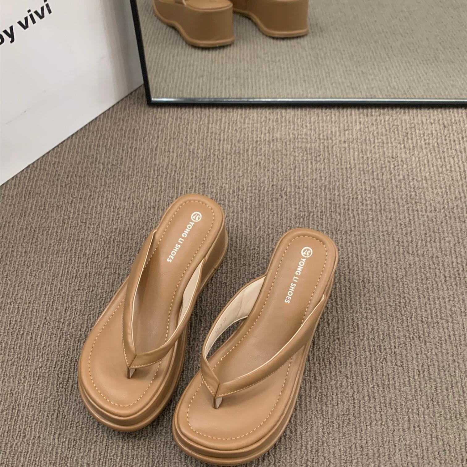 Thick-soled clip-on flip-flops women's shoes wear 2023 summer wedge toe clip with beach skirt sandals Black