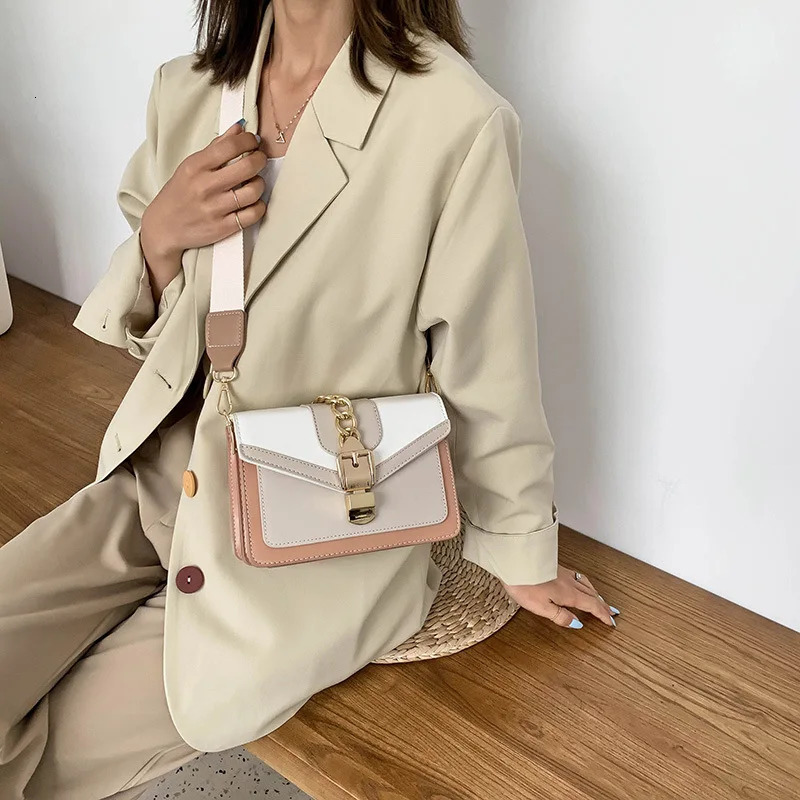 Fashion Women Chain Crossbody Bag Leisure Splice Small Square Shoulder Bag Luxury Design Messenger Bag Travel Purse and Handbag 240709