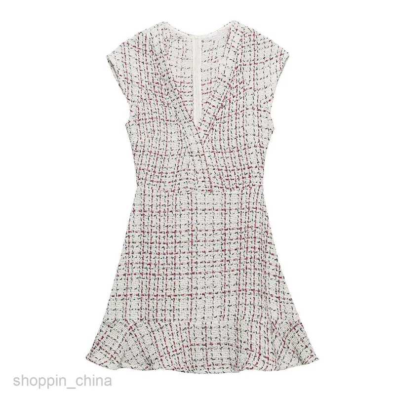 Basic Casual Dresses Women Spring New Women's Wear Temperament Coarse Coat V-neck Small Fragrant Dress w07 2608