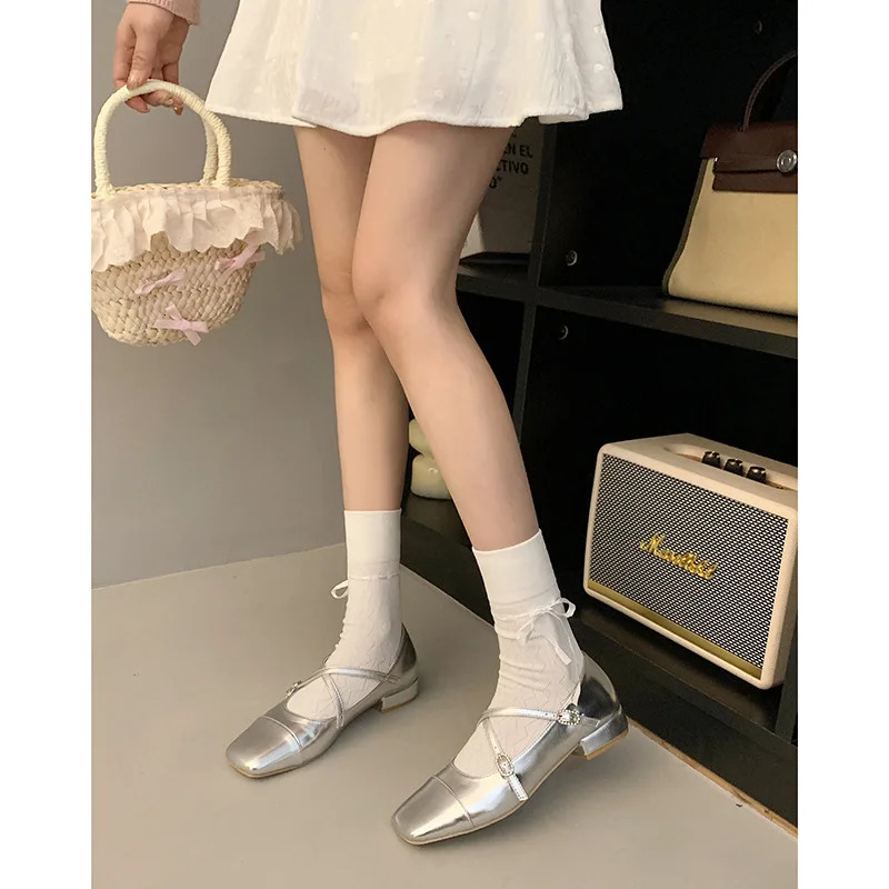 Medium Heeled Mary Jane Single Shoes Women Shoes Retro Thick Heeled Ballet Shoes Cross Buckle Shallow Soft Sole Shoes 240627
