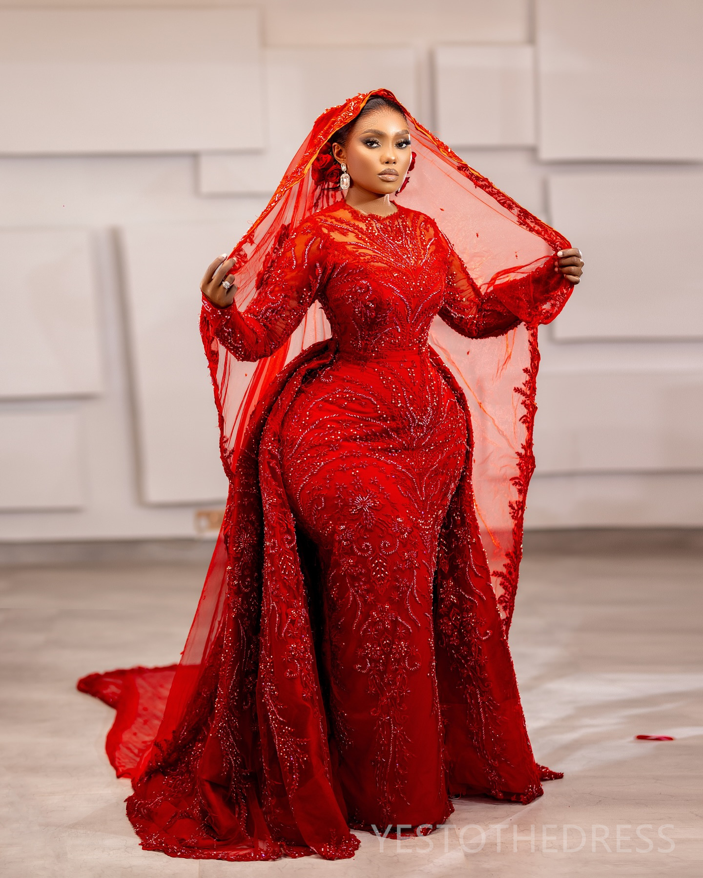 2024 Plus Size Red Prom Dress With Detachable Train Mermaid Promdress Illusion Long Sleeves Jewel Beaded Lace Birthday Dress Second Reception Gowns Ga