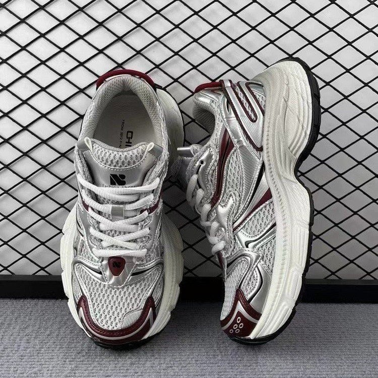 Daddy shoes female ins tide 2024 new spring and summer thick bottom sneakers mesh show feet small shoes silver casual shoes 232