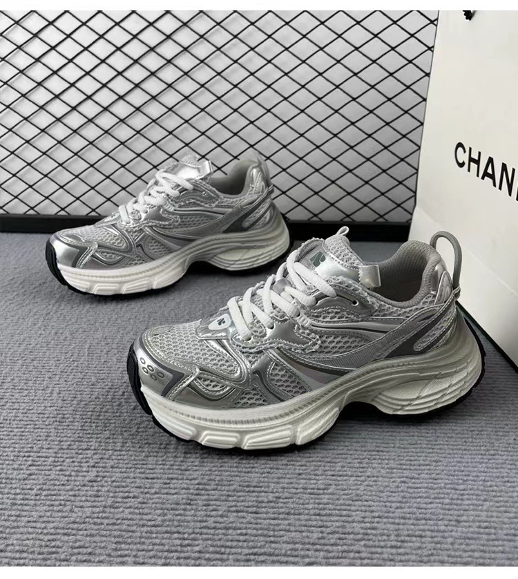 2024 New Spring And Summer Thick Bottom Sneakers Mesh Show Feet Small Sier Casual Shoes
