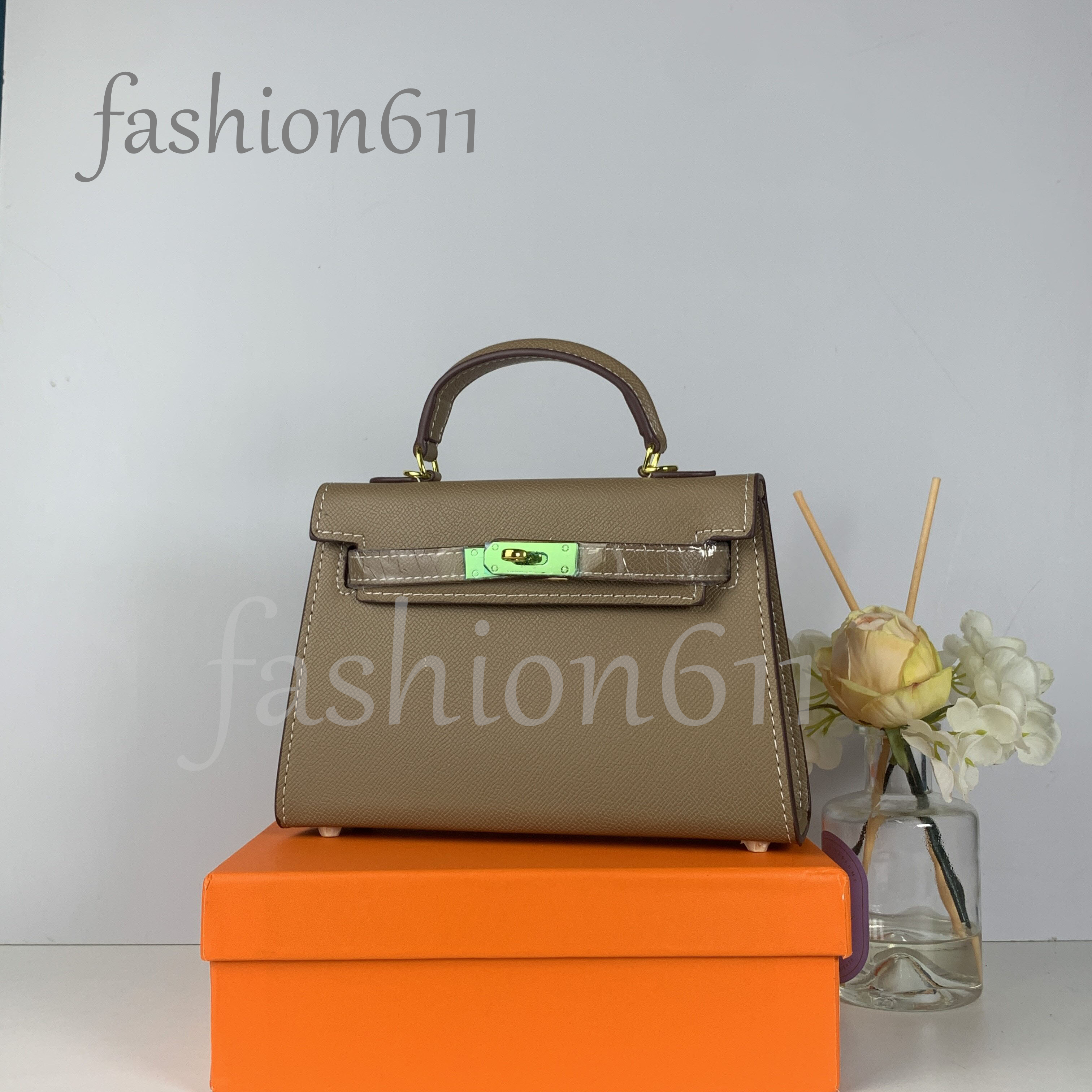 Designer 10A Genuine Leather Tote with Litchi Print - Spacious Shoulder & Crossbody Handbag for Women