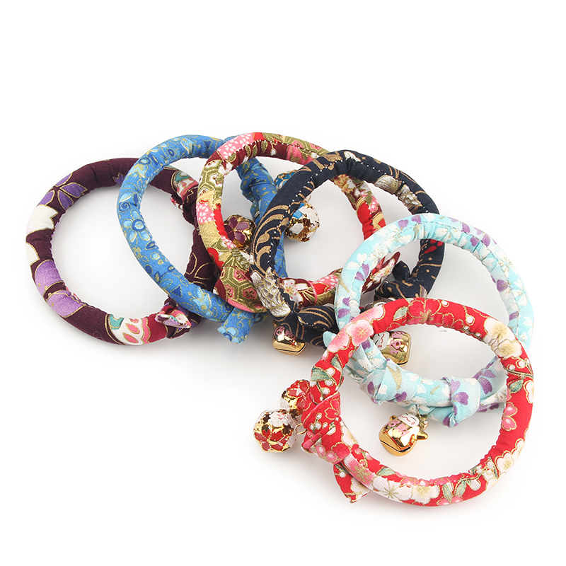 Breakaway Cat Collar,Japanese Chirimen Kimono Print Cat Collar Floral Pattern with Bell for Kitten Puppy Pet Supply Adjustable