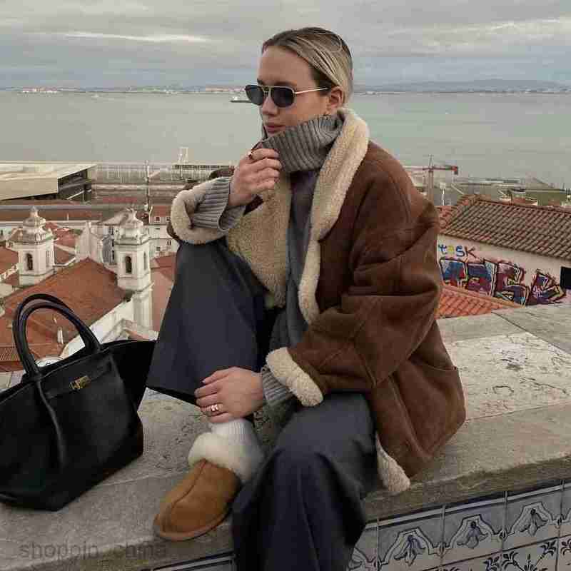 Women Jackets Coats Autumn/Winter New Women's Fashion Loose and Warm Lamb Wool Coat D79245