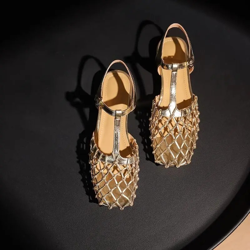 Summer High Quality Retro Style Gold Hollow Mesh Baotou Womens Sandals After Empty Low Heels Fashion Womens Shoes 240627