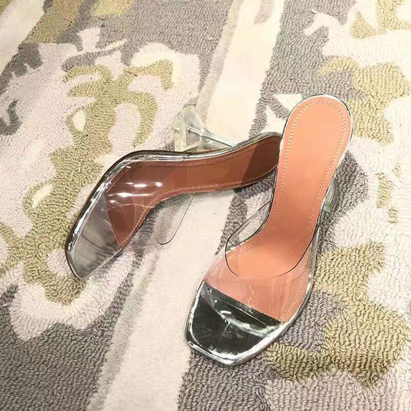 2024 New Summer Square Head Slippers Temperament Niche Wine Glasses Heel Comfortable Open-Toe Sandals High Heels Kq3