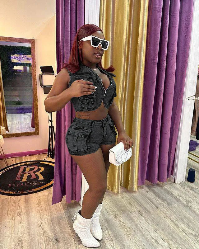 ANJAMANOR Multipocket Washed Denim Summer 2 Piece Outfit Set Women Streetwear Retro Jean Shorts and Crop Top Vest D73IE65 240627