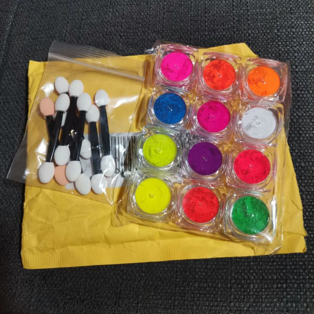 2013s Neon Phosphor Pigment Powder Set 12pcs Fluorescent Nail Glitter Chrome Pigment Gradient Effect Ombre Rubbing Neon Dust 240627