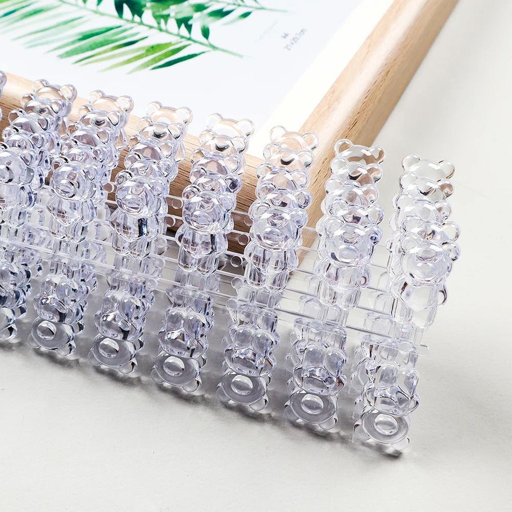 50pcs False Nail Tips Color Card Display Shelf Clear Nail es Color Card Gel Polish Bear Shape Nail Art Sample Stand 240627
