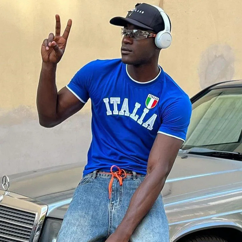 ITALIA Letter Print Blue Oversized T Shirt Harajuku Men Clothing Graphic American High Quality Goth Street Y2k Tops 240619