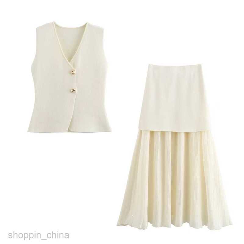 Two Piece Dress Sets Women's clothing summer new V-neck gold button knitted vest+pleated skirt set