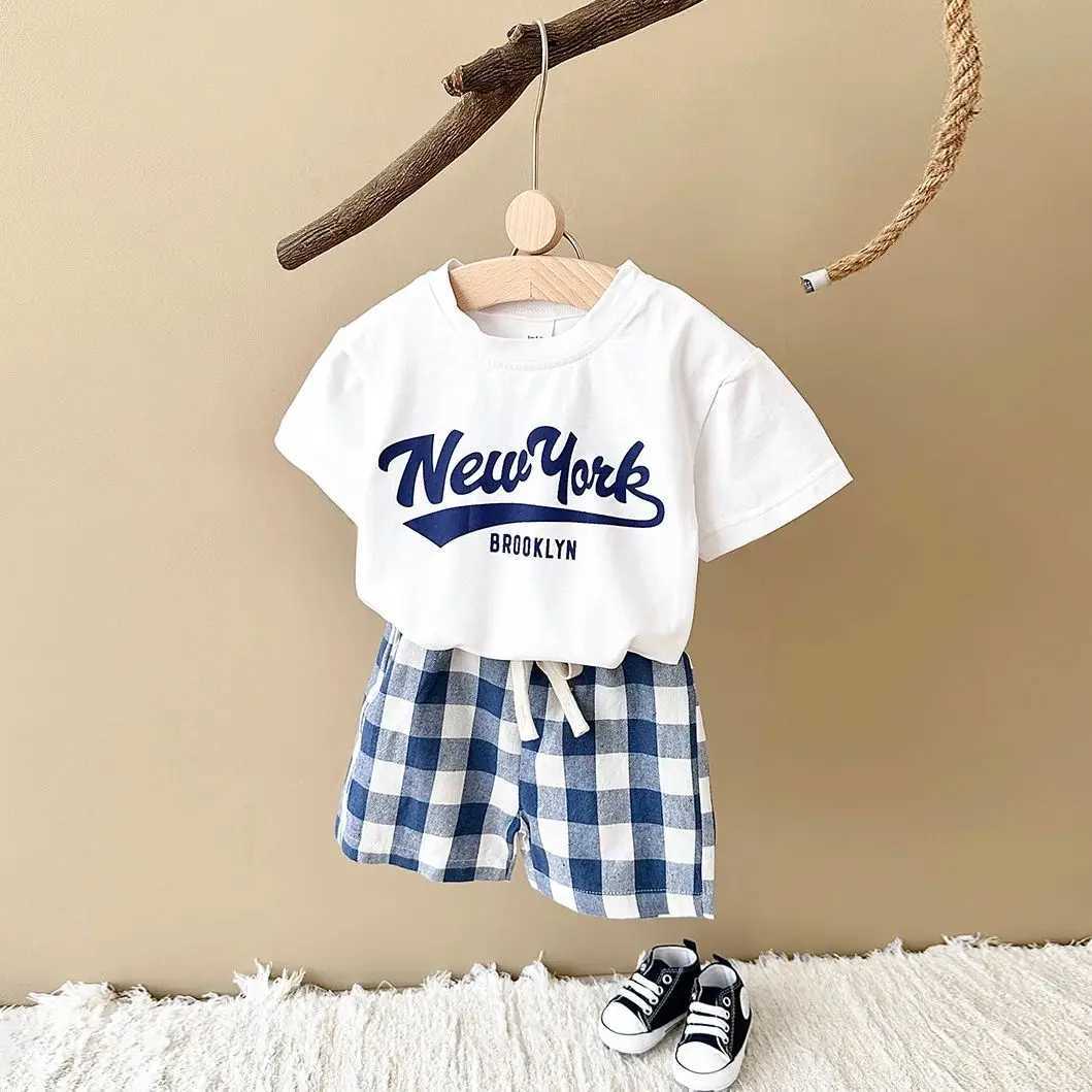 Pajamas 2024 New Baby Boys Clothing 2-piece Infant and Toddler Set New York T-shirt+Checkered Shorts Newborn Baby Girls Clothing 0-3Y WX5.31